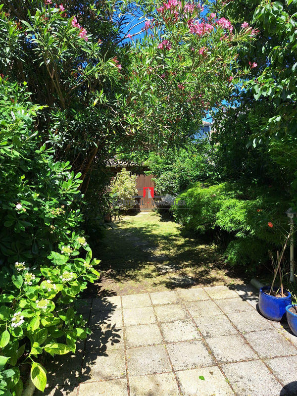 Maison - 97 m² - 3 pièces