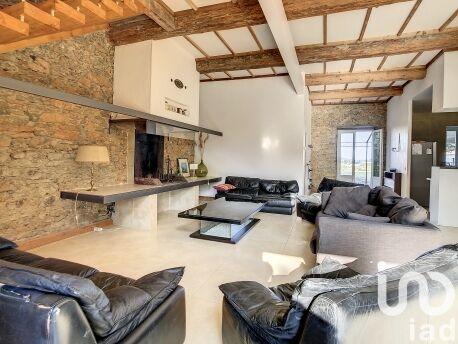 Maison - 430 m² - 7 pièces