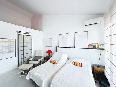 Appartement - 130 m² - 4 pièces