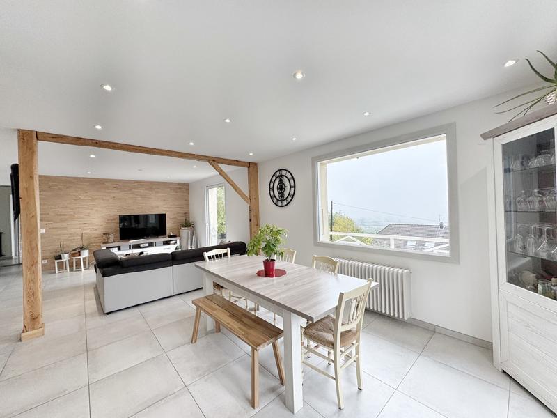 Maison - 145 m² - 4 pièces