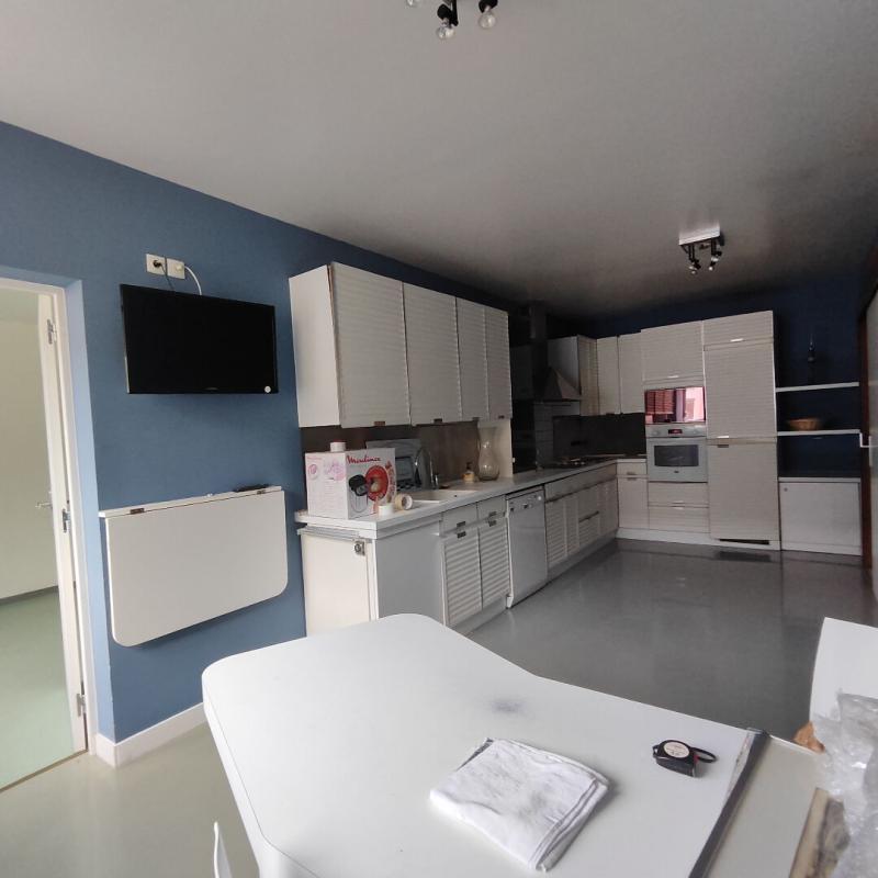 Appartement - 344 m² - 6 pièces