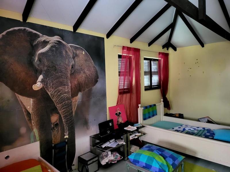 Appartement - 150 m² - 5 pièces