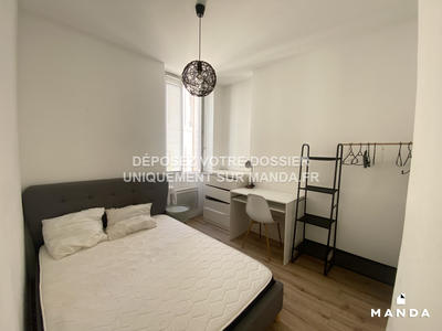 Chambre - 10 m² - 4 pièces
