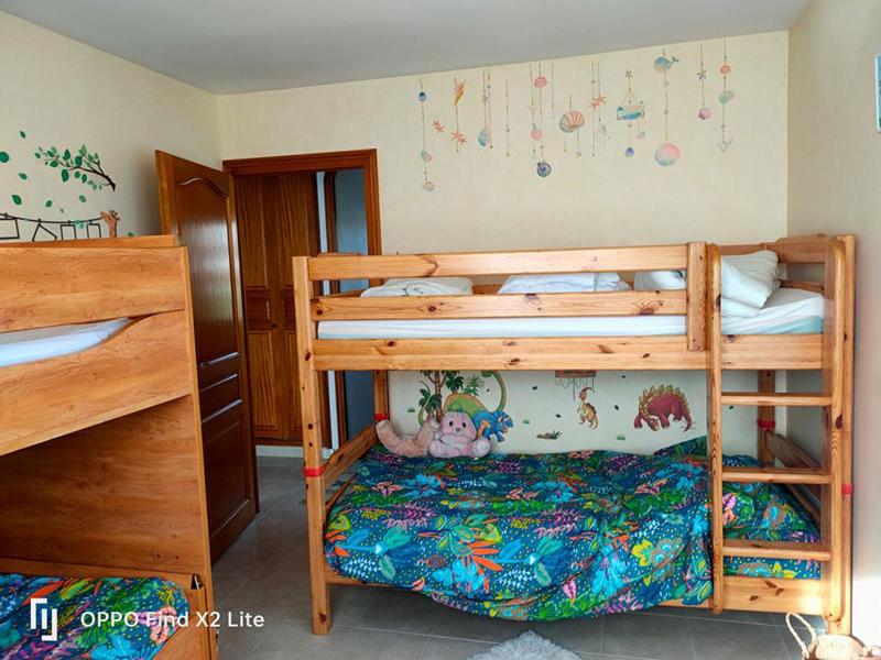 Maison - 210 m² - 12 pièces