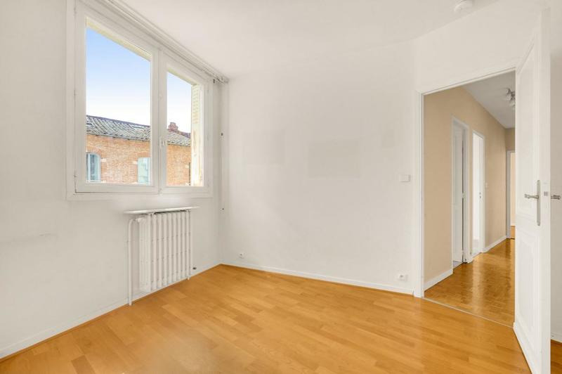 Appartement - 98 m² - 4 pièces