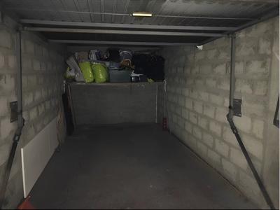 Parking / Garage - 12 m²