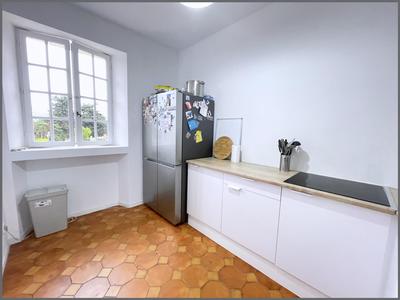Appartement - 138 m² - 6 pièces