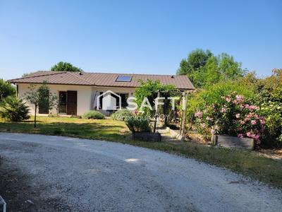 Maison - 180 m² - 7 pièces