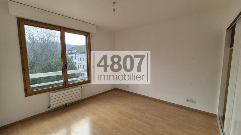 Appartement - 93 m² - 4 pièces