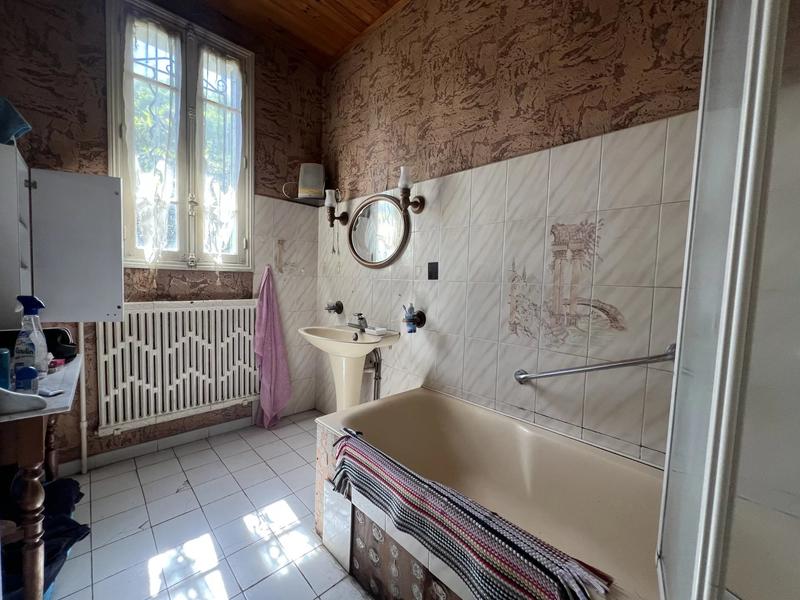 Maison - 160 m² - 5 pièces