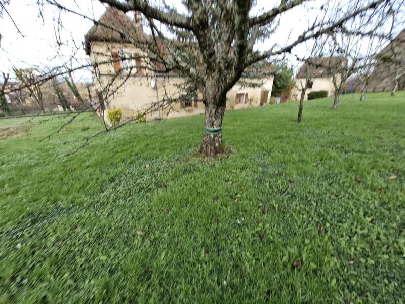 Propriété - 200 m² - 10 pièces