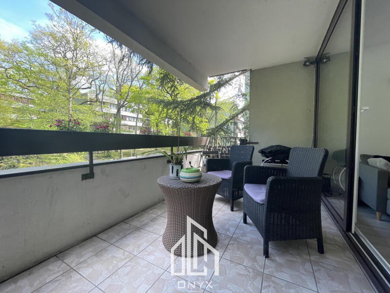 Appartement - 80 m² - 4 pièces