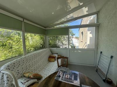 Appartement - 99 m² - 4 pièces