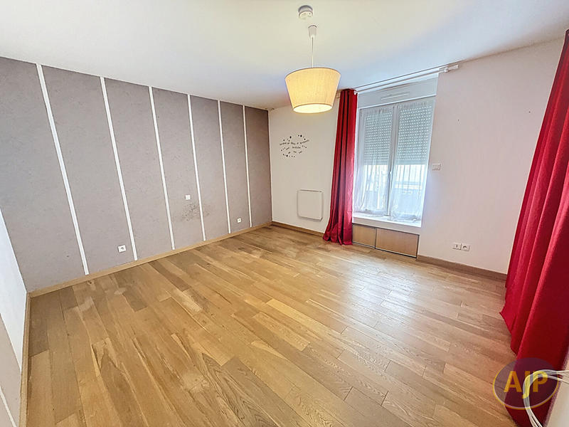 Maison de ville - 116 m² - 5 pièces