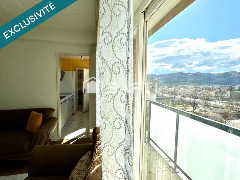 Appartement - 82 m² - 5 pièces