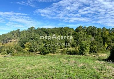 Terrain constructible - 6 820 m²