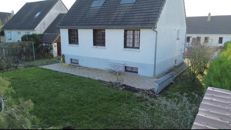 Maison - 97 m² - 6 pièces