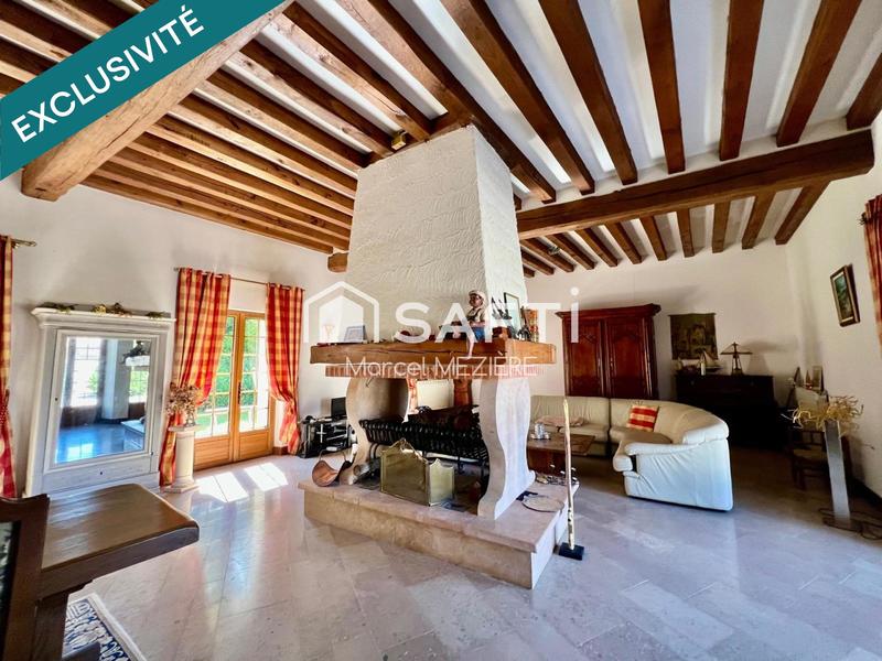 Propriété - 327 m² - 7 pièces