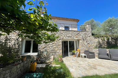 Maison - 171 m² - 8 pièces