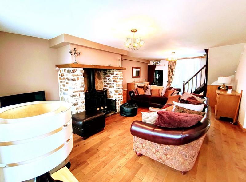 Maison - 153 m² - 5 pièces