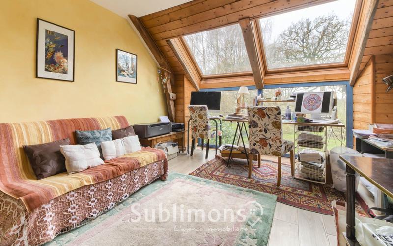 Maison - 270 m² - 8 pièces