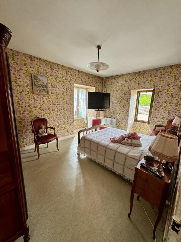 Maison ancienne - 180 m² - 12 pièces