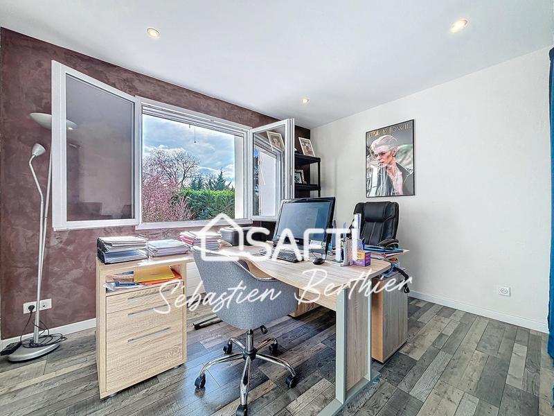 Maison - 180 m² - 6 pièces