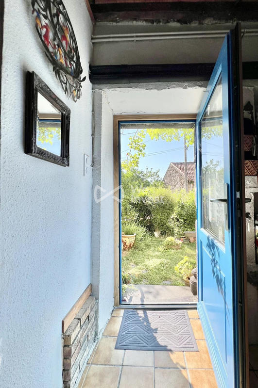 Maison - 243 m² - 8 pièces