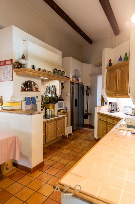 Maison - 170 m² - 7 pièces