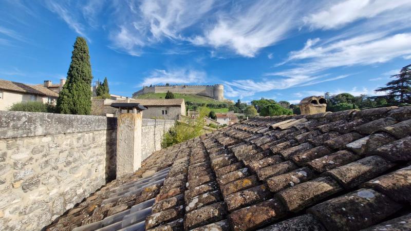 Maison - 201 m² - 7 pièces