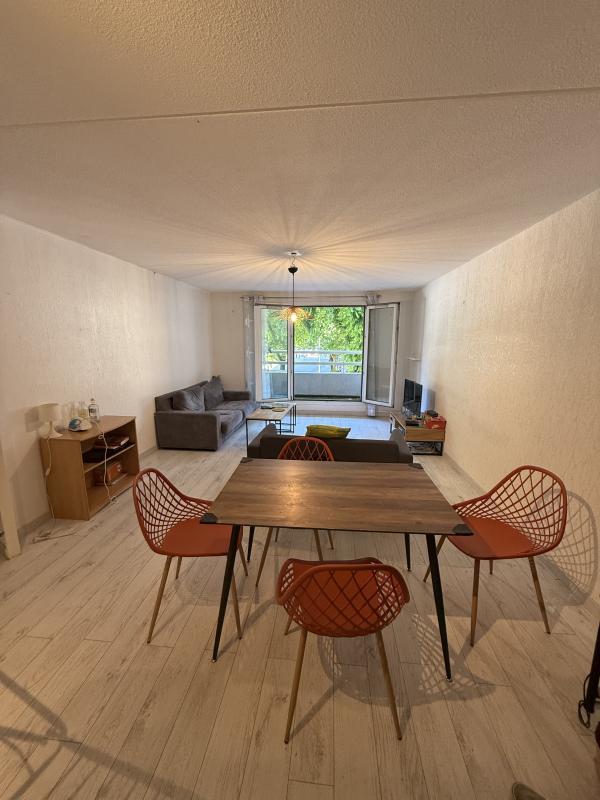 Appartement - 86 m² - 4 pièces