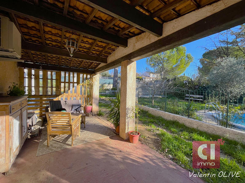 Maison - 93 m² - 4 pièces