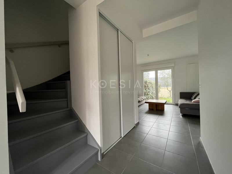 Maison - 92 m² - 4 pièces