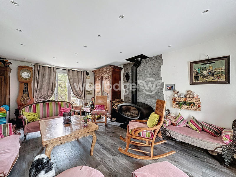 Maison - 145 m² - 6 pièces