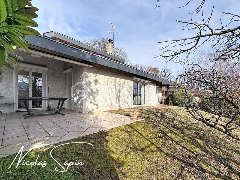 Maison - 153 m² - 6 pièces