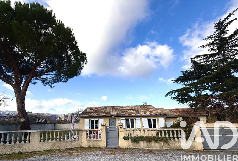 Maison - 88 m² - 5 pièces