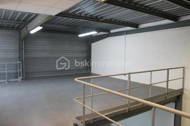 Local commercial - 260 m² - 4 pièces