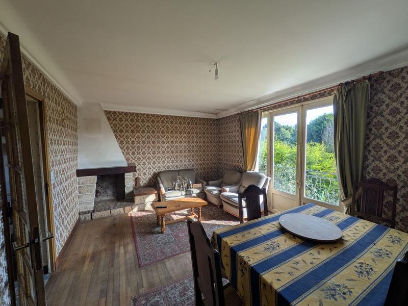 Maison - 250 m² - 7 pièces