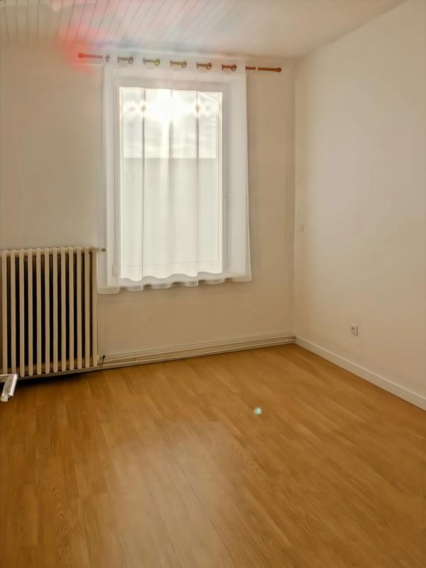 Appartement - 77 m² - 3 pièces