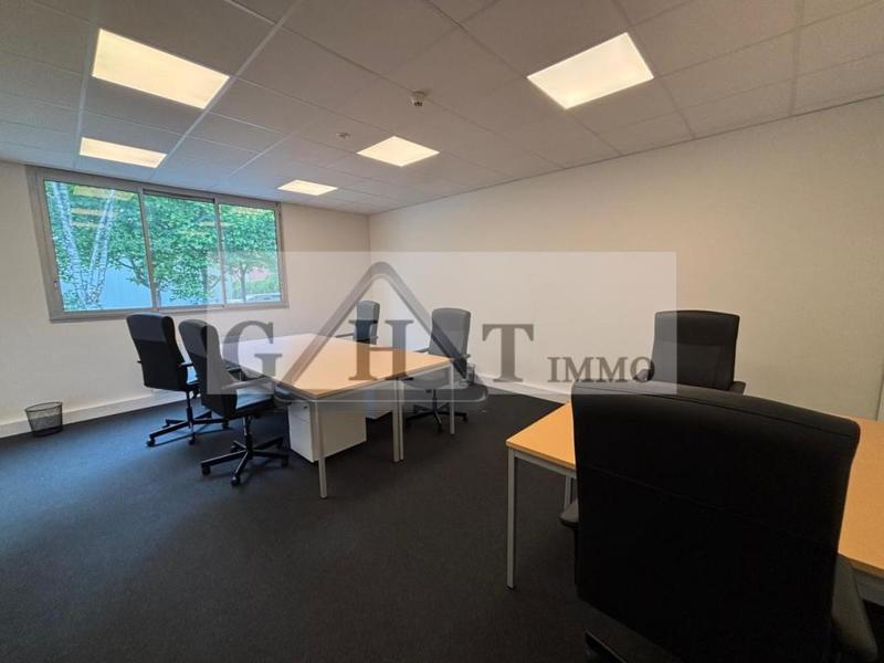 Bureau - 130 m²