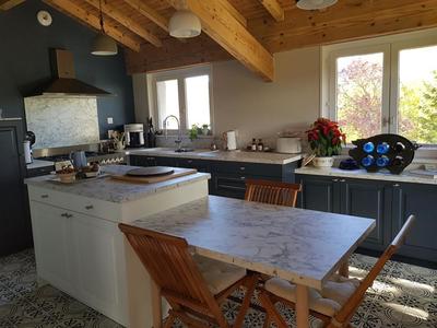 Maison - 170 m² - 6 pièces