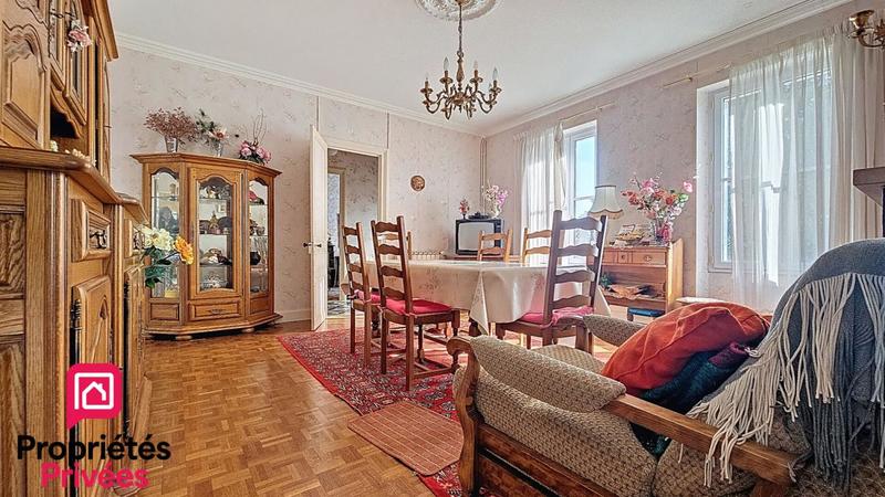 Maison - 160 m² - 6 pièces