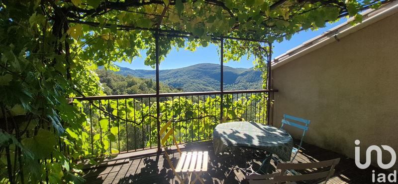 Maison de village - 96 m² - 5 pièces