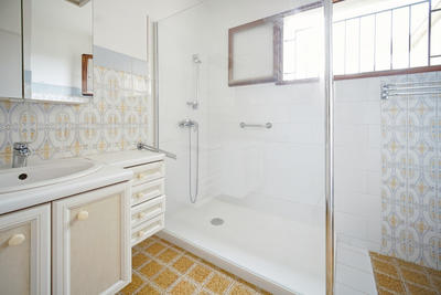 Appartement - 105 m² - 4 pièces