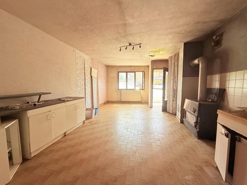 Maison - 400 m² - 8 pièces