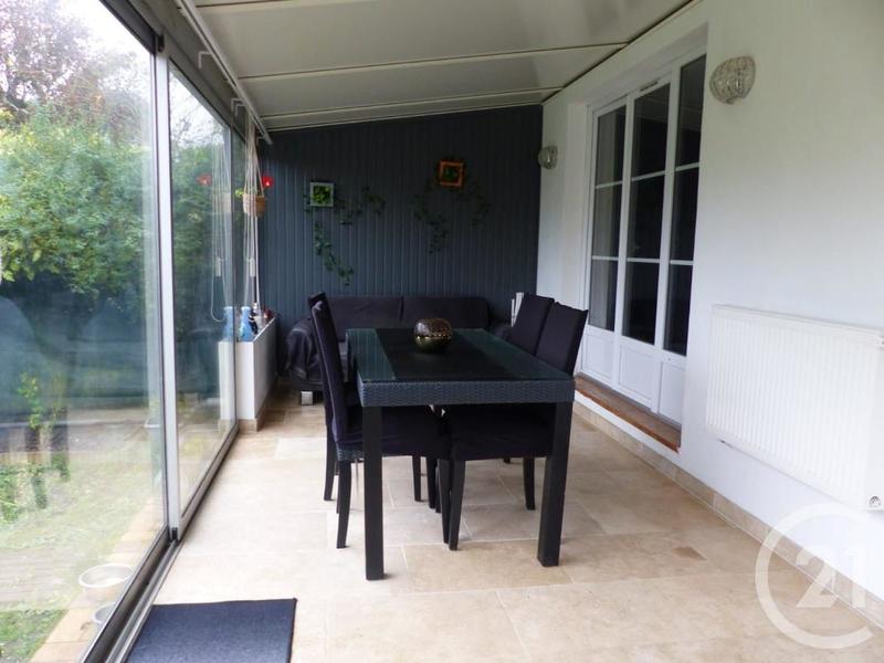 Maison - 97 m² - 5 pièces