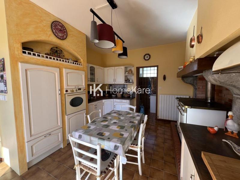 Ferme - 200 m² - 10 pièces