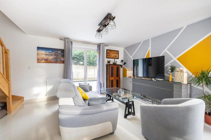 Maison - 118 m² - 5 pièces