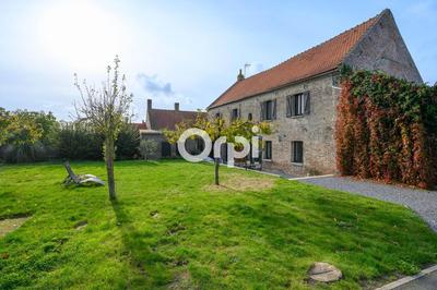 Maison - 225 m² - 6 pièces