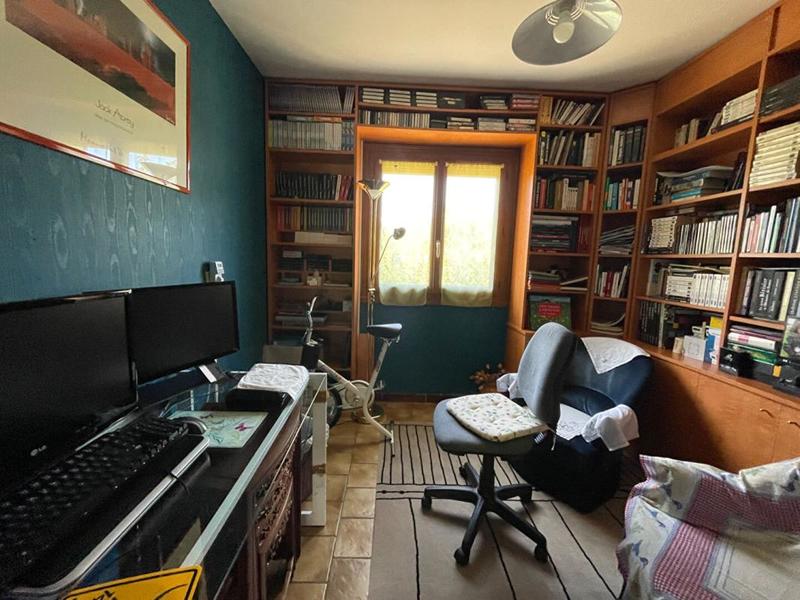 Maison - 180 m² - 9 pièces